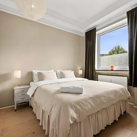 Διαμέρισμα Stylish With Rooftop Terrace *