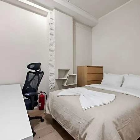 Stylish With Rooftop Terrace Μπέργκεν